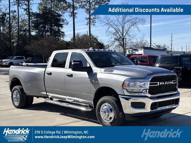 2024 RAM Ram 3500 RAM 3500 TRADESMAN CREW CAB 4X4 8 BOX