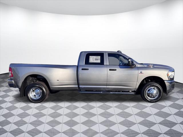 2024 RAM Ram 3500 RAM 3500 TRADESMAN CREW CAB 4X4 8 BOX