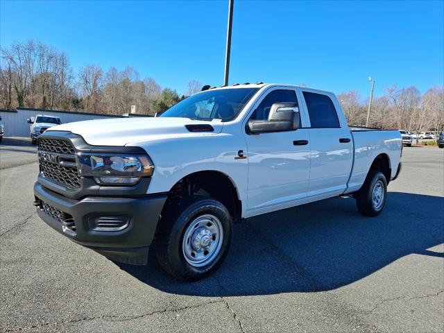 2024 RAM Ram 2500 RAM 2500 TRADESMAN CREW CAB 4X4 64 BOX