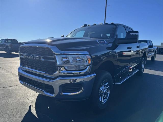 2024 RAM Ram 2500 RAM 2500 TRADESMAN CREW CAB 4X4 64 BOX