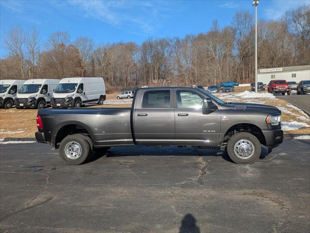 2024 RAM Ram 3500 RAM 3500 BIG HORN CREW CAB 4X4 8 BOX