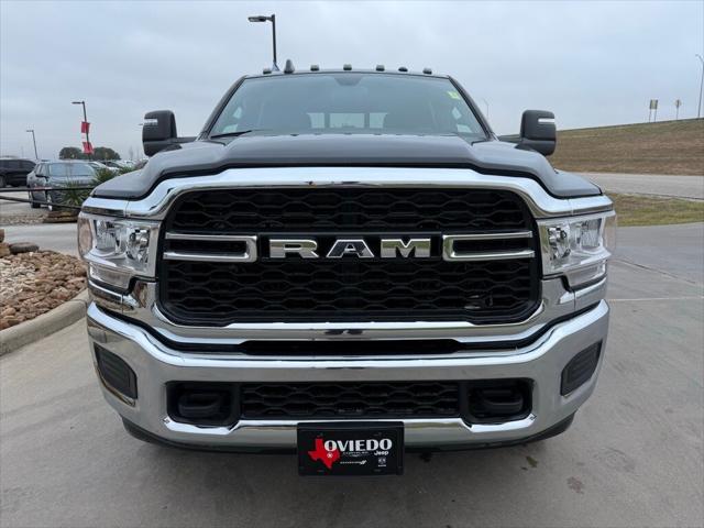 2024 RAM Ram 3500 RAM 3500 TRADESMAN CREW CAB 4X4 8 BOX