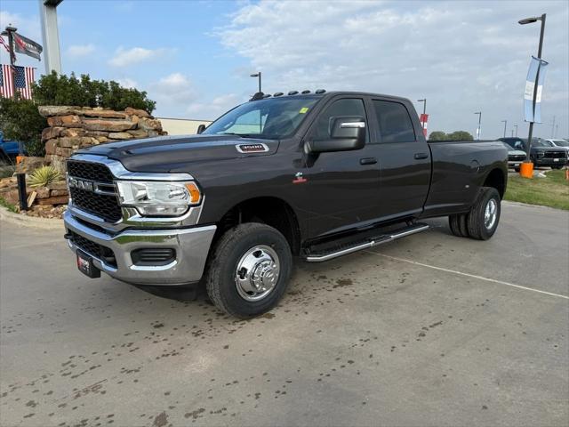 2024 RAM Ram 3500 RAM 3500 TRADESMAN CREW CAB 4X4 8 BOX