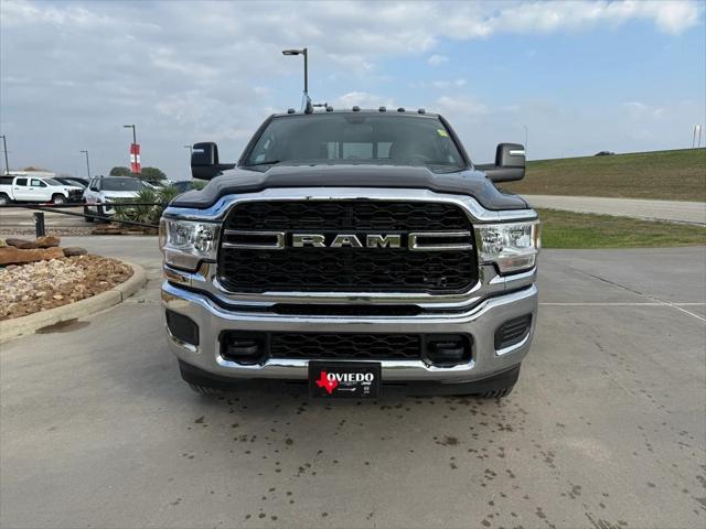 2024 RAM Ram 3500 RAM 3500 TRADESMAN CREW CAB 4X4 8 BOX