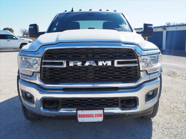 2024 RAM Ram 5500 Chassis Cab RAM 5500 TRADESMAN CHASSIS CREW CAB 4X4 60 CA