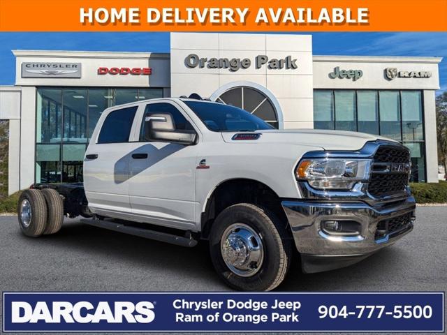 2024 RAM Ram 3500 Chassis Cab RAM 3500 TRADESMAN CREW CAB CHASSIS 4X4 60 CA