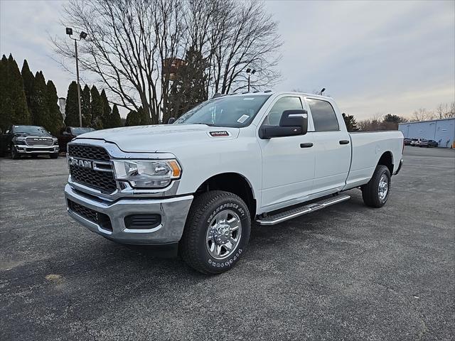 2024 RAM Ram 2500 RAM 2500 TRADESMAN CREW CAB 4X4 8 BOX