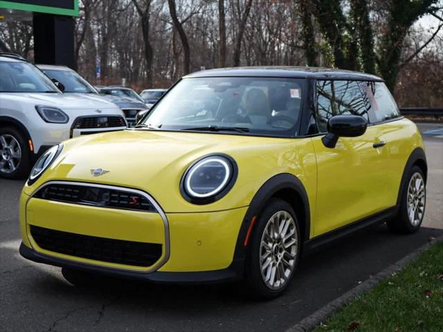 2025 MINI Hardtop