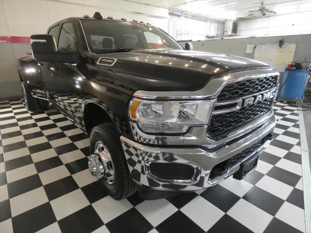 2024 RAM Ram 3500 RAM 3500 TRADESMAN CREW CAB 4X4 8 BOX