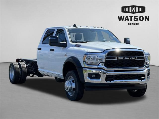 2024 RAM Ram 5500 Chassis Cab RAM 5500 TRADESMAN CHASSIS CREW CAB 4X4 84 CA 2024 RAM Ram 5500 Chassis Cab RAM 5500 TRADESMAN CHASSIS CREW CAB 4X4 84 CA