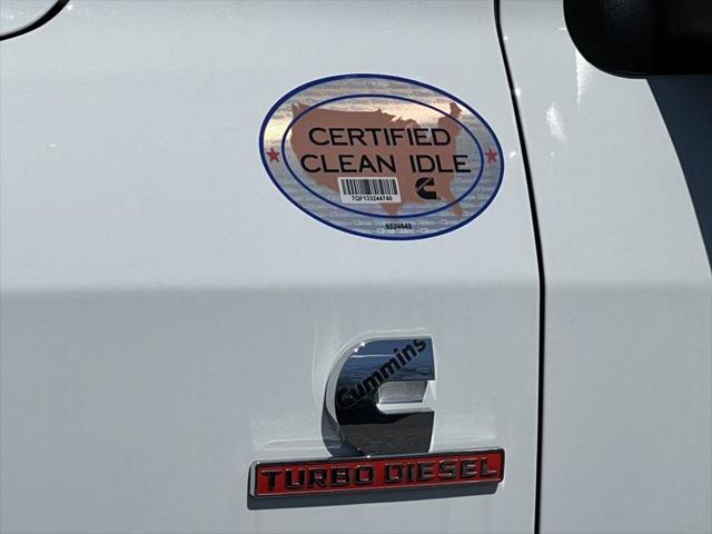 2024 RAM Ram 5500 Chassis Cab RAM 5500 TRADESMAN CHASSIS CREW CAB 4X4 84 CA 2024 RAM Ram 5500 Chassis Cab RAM 5500 TRADESMAN CHASSIS CREW CAB 4X4 84 CA