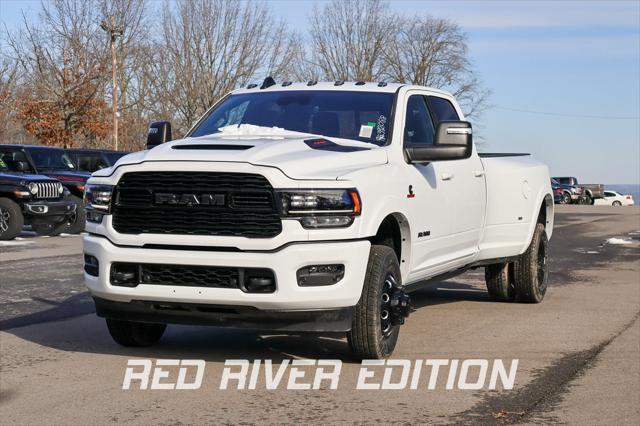 2024 RAM Ram 3500 RAM 3500 LIMITED CREW CAB 4X4 8 BOX