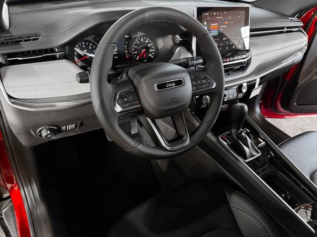 2025 Jeep Compass COMPASS LIMITED 4X4