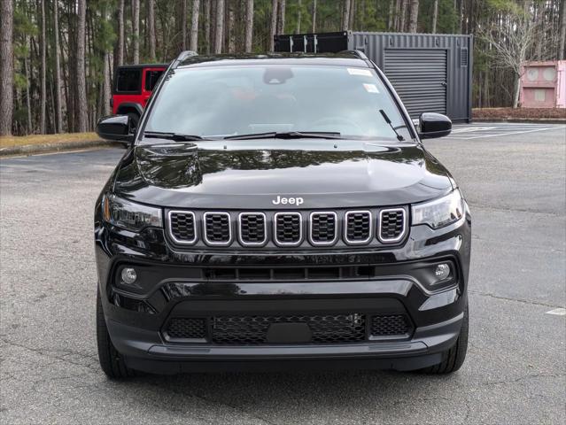 2025 Jeep Compass COMPASS LATITUDE 4X4