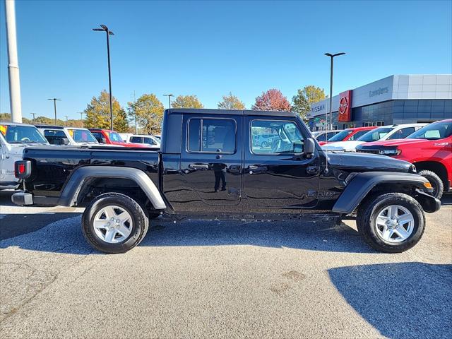 2023 Jeep Gladiator Sport S 4x4