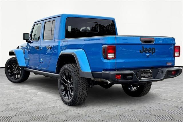 2024 Jeep Gladiator GLADIATOR NIGHTHAWK 4X4