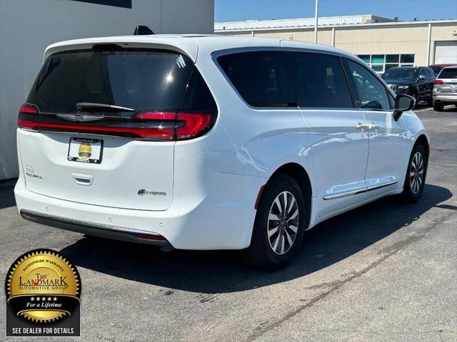 2023 Chrysler Pacifica Hybrid Limited