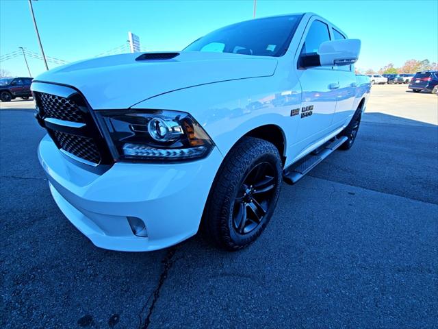 2017 RAM 1500 Night Crew Cab 4x4 57 Box