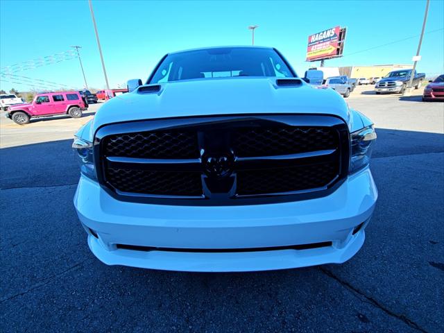 2017 RAM 1500 Night Crew Cab 4x4 57 Box