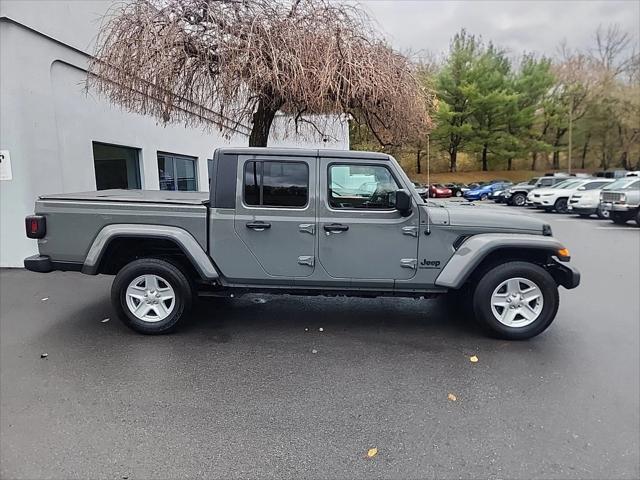 2021 Jeep Gladiator Sport S 4x4