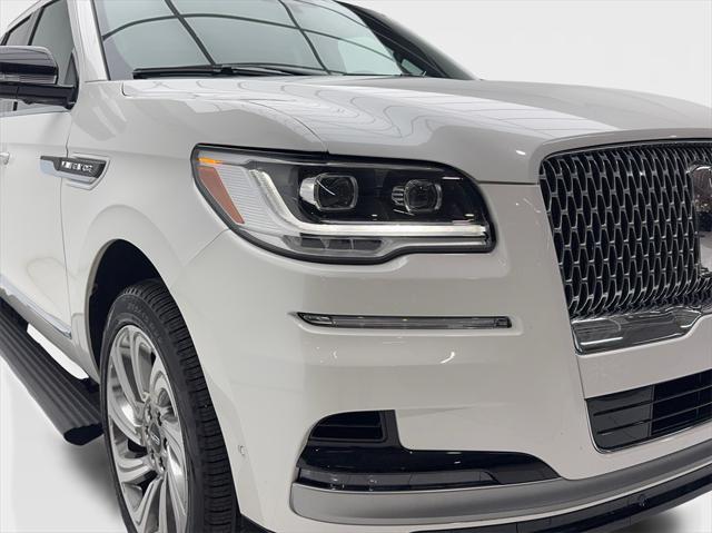 2024 Lincoln Navigator Premiere