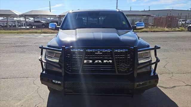 2022 RAM 1500 Laramie Crew Cab 4x2 57 Box