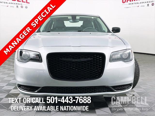 2023 Chrysler 300 Touring