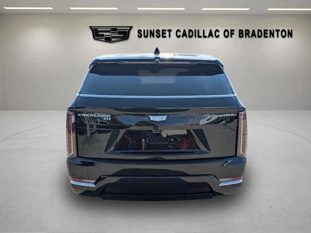 2025 Cadillac Escalade Luxury 1