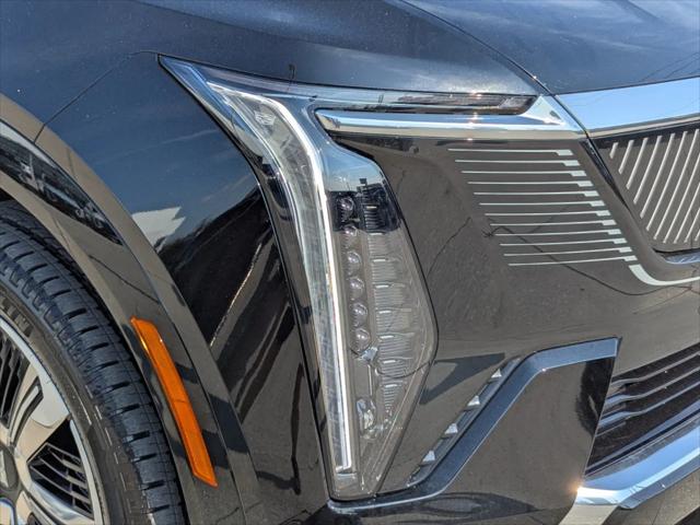 2025 Cadillac Escalade Luxury 1
