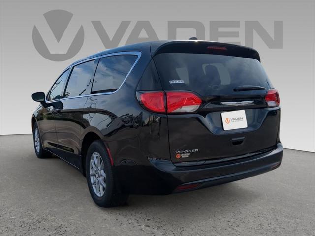 2025 Chrysler Voyager VOYAGER