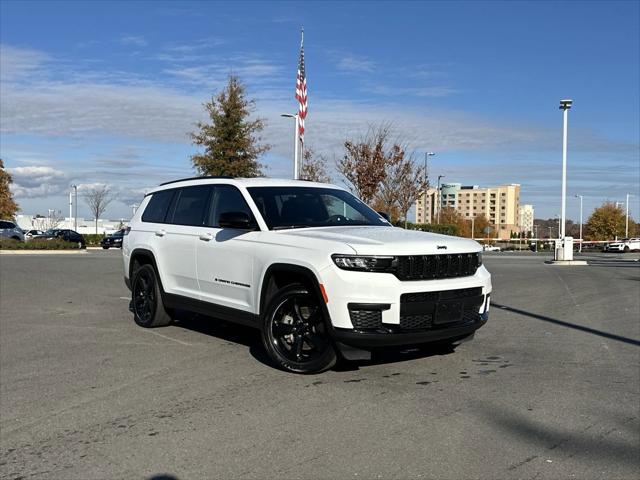 2023 Jeep Grand Cherokee L Altitude 4x4