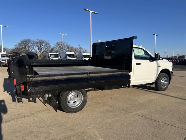 2024 RAM Ram 3500 Chassis Cab RAM 3500 TRADESMAN CHASSIS REGULAR CAB 4X4 84 CA