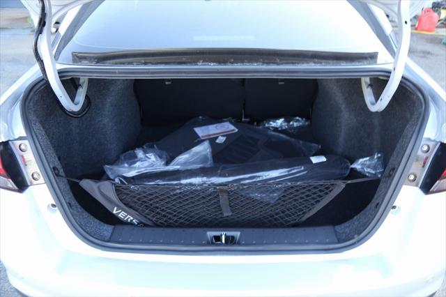 2025 Nissan Versa 1.6 SR