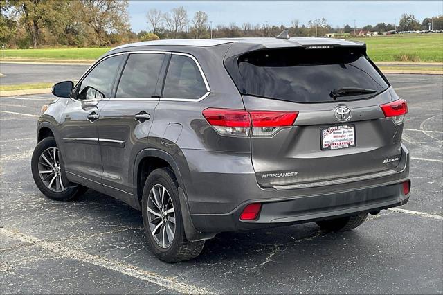 Used 2017 Toyota Highlander For Sale in OLIVE BRANCH, MS