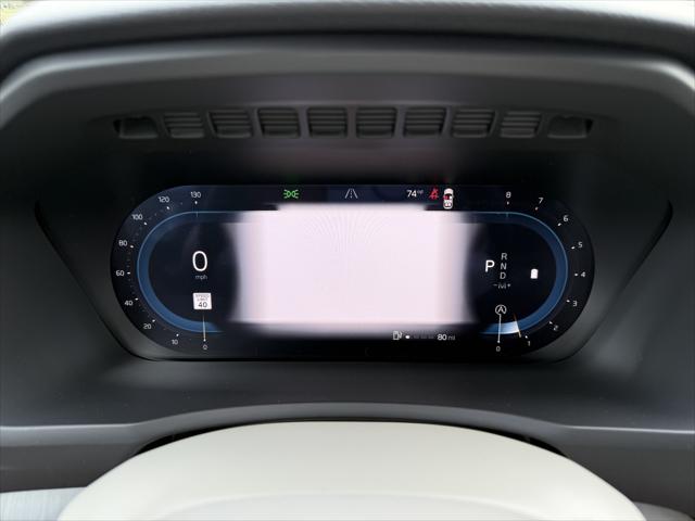 2025 Volvo XC90 B5 Core