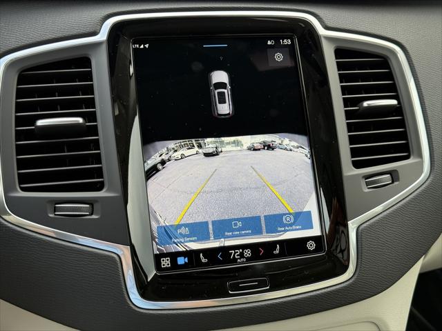 2025 Volvo XC90 B5 Core