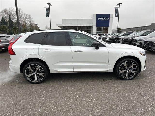 2025 Volvo XC60 Plug-In Hybrid T8 Ultra
