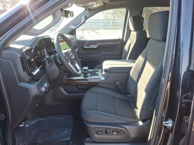 2025 GMC Sierra 1500 4WD Crew Cab Short Box Elevation with 3SB