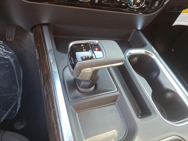 2025 GMC Sierra 1500 4WD Crew Cab Short Box Elevation with 3SB