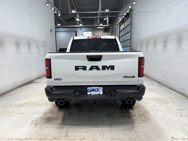 2025 RAM Ram 1500 RAM 1500 WARLOCK CREW CAB 4X4 57 BOX