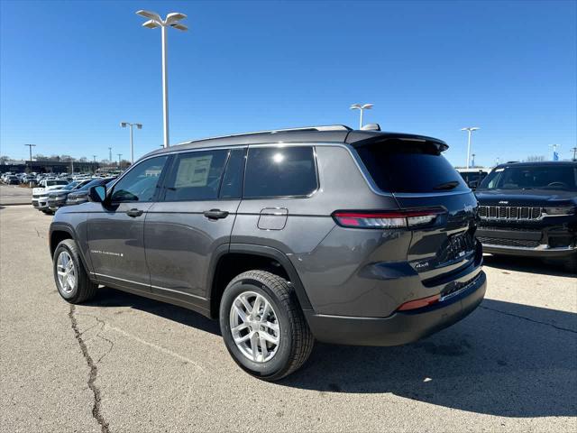 2025 Jeep Grand Cherokee GRAND CHEROKEE L LAREDO X 4X4