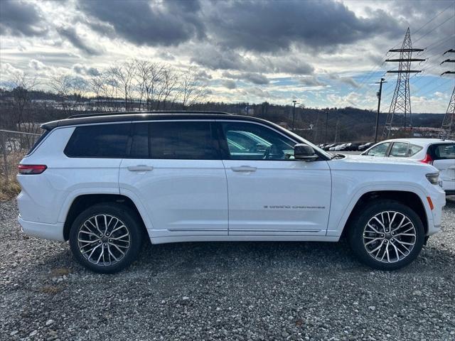 2025 Jeep Grand Cherokee GRAND CHEROKEE L SUMMIT RESERVE 4X4