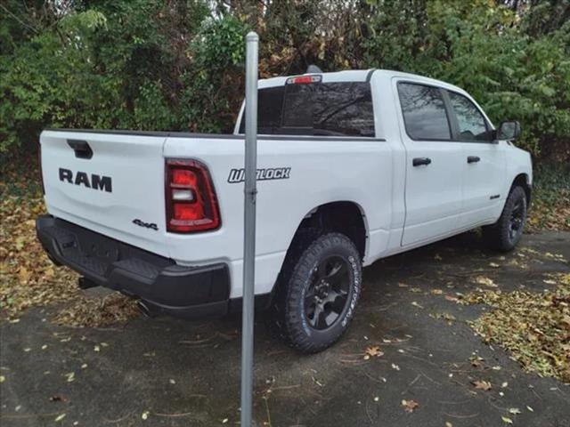 2025 RAM Ram 1500 RAM 1500 WARLOCK CREW CAB 4X4 57 BOX