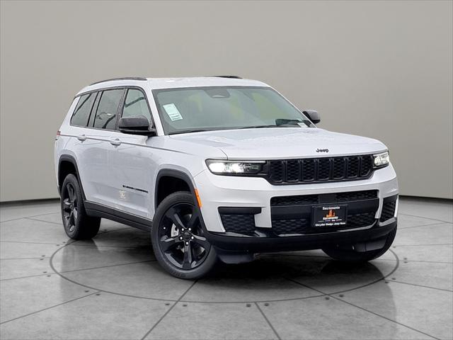 2025 Jeep Grand Cherokee GRAND CHEROKEE L ALTITUDE 4X4