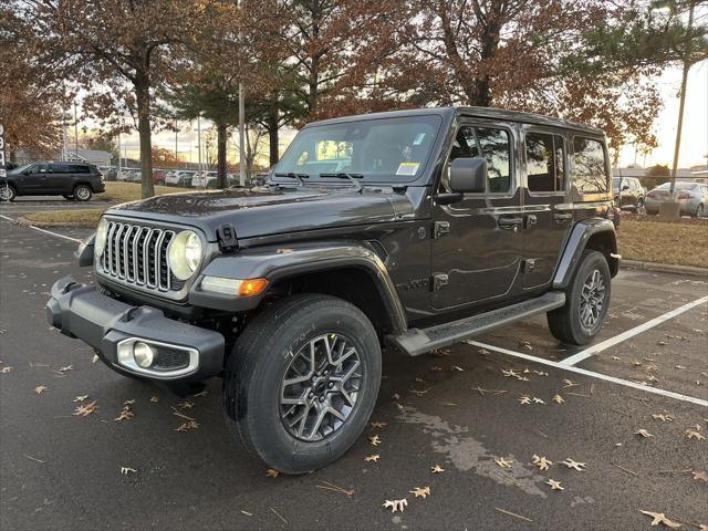 2025 Jeep Wrangler WRANGLER 4-DOOR SAHARA