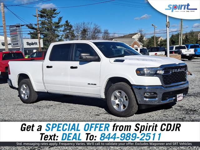 2025 RAM Ram 1500 RAM 1500 BIG HORN CREW CAB 4X4 64 BOX