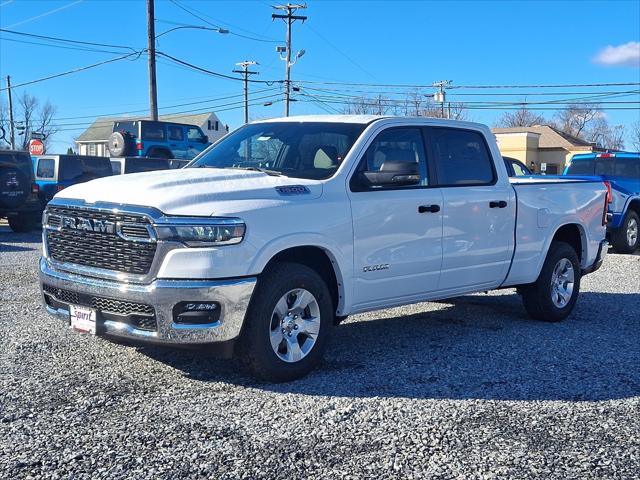 2025 RAM Ram 1500 RAM 1500 BIG HORN CREW CAB 4X4 64 BOX