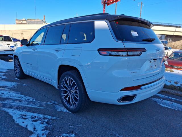 2025 Jeep Grand Cherokee GRAND CHEROKEE L SUMMIT RESERVE 4X4