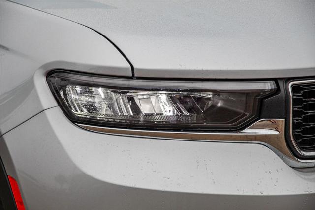 2025 Jeep Grand Cherokee GRAND CHEROKEE L LAREDO 4X2