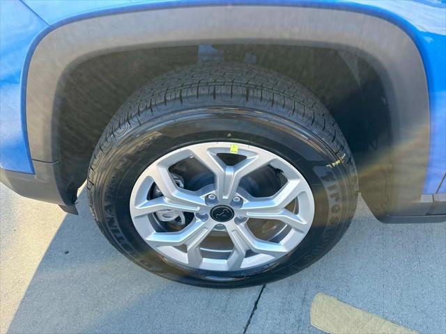 2025 Jeep Compass COMPASS SPORT 4X4